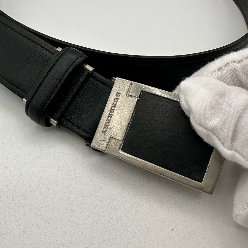 Burberry Leather Belt - Picture 2 of 11